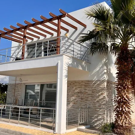 Caesar Beach Apartments Boghaz Room photo