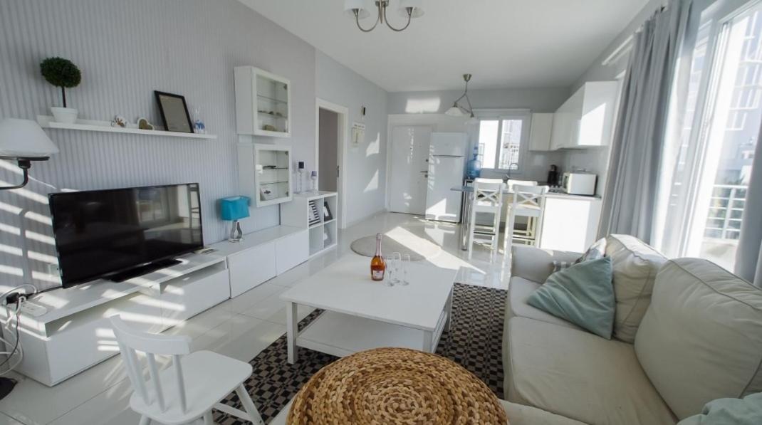 Caesar Apartment *